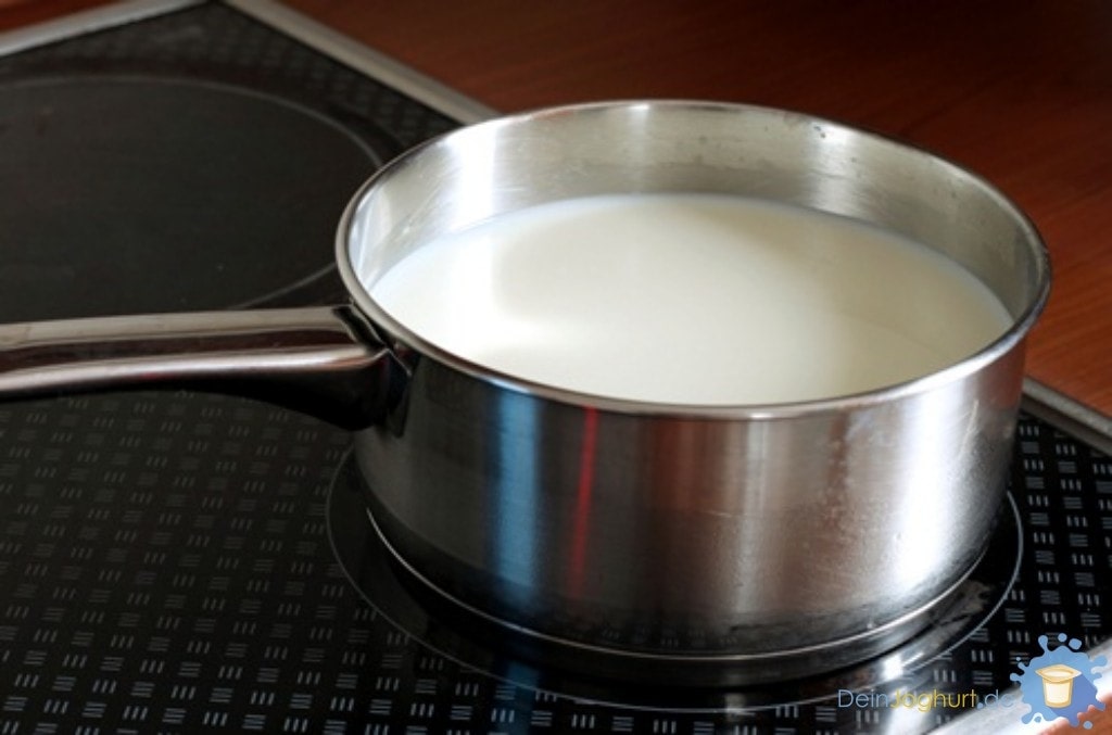 Selbstgemachter Joghurt zieht Fäden | DeinJoghurt.de