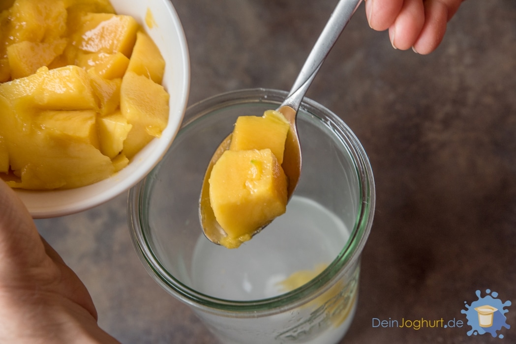 Mango und Zuckerwasser
